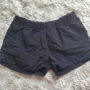 Patagonia black shorts M